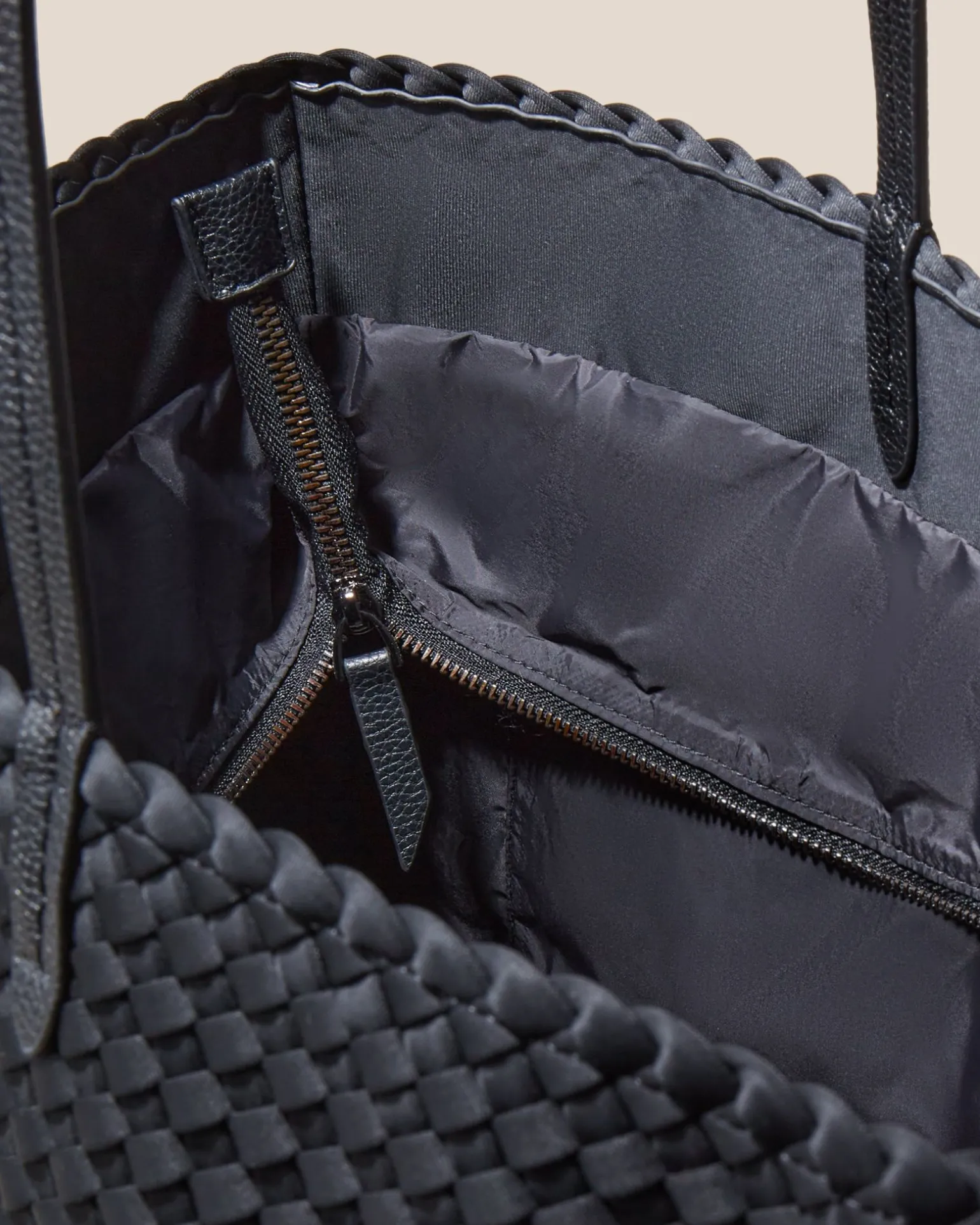Totes<NAGHEDI Jetsetter Small Tote Onyx