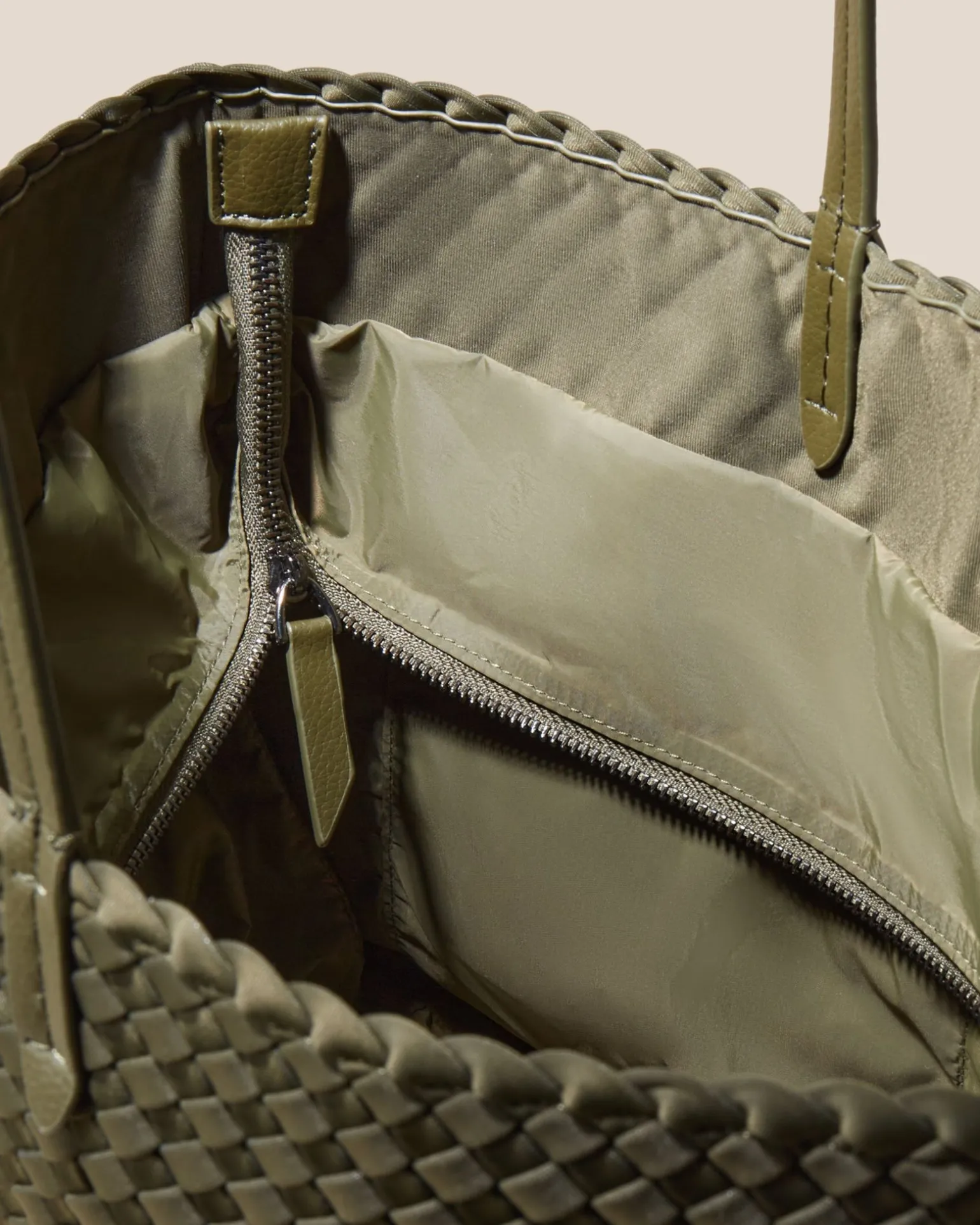 Totes<NAGHEDI Jetsetter Small Tote Olive