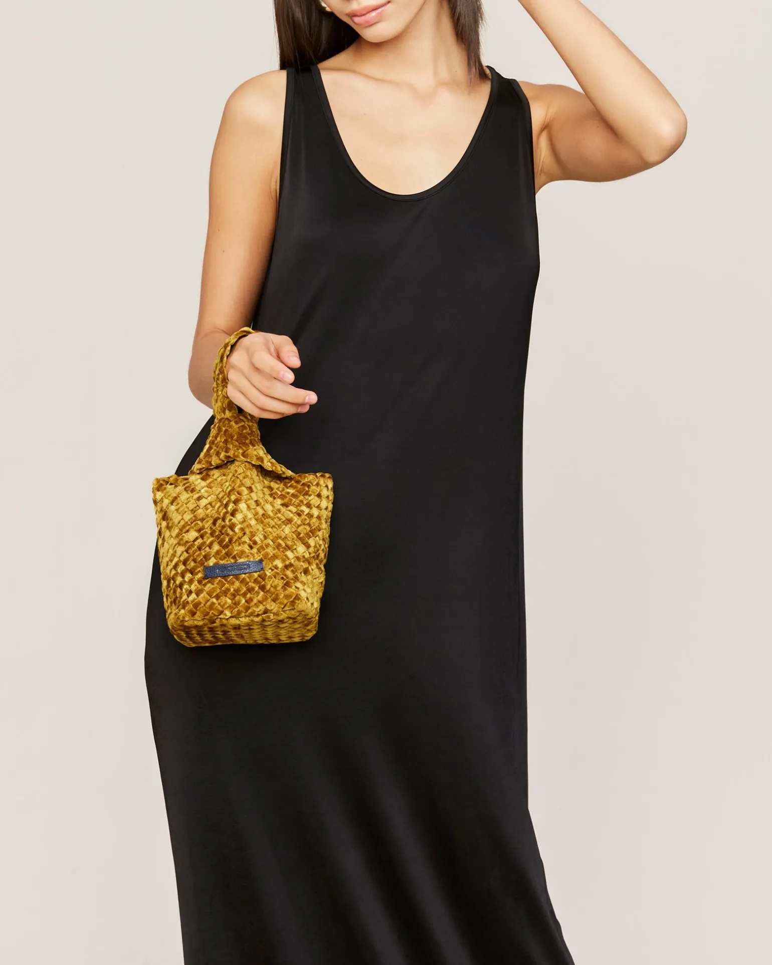 Clutches<NAGHEDI Kyoto Clutch Velvet Honey