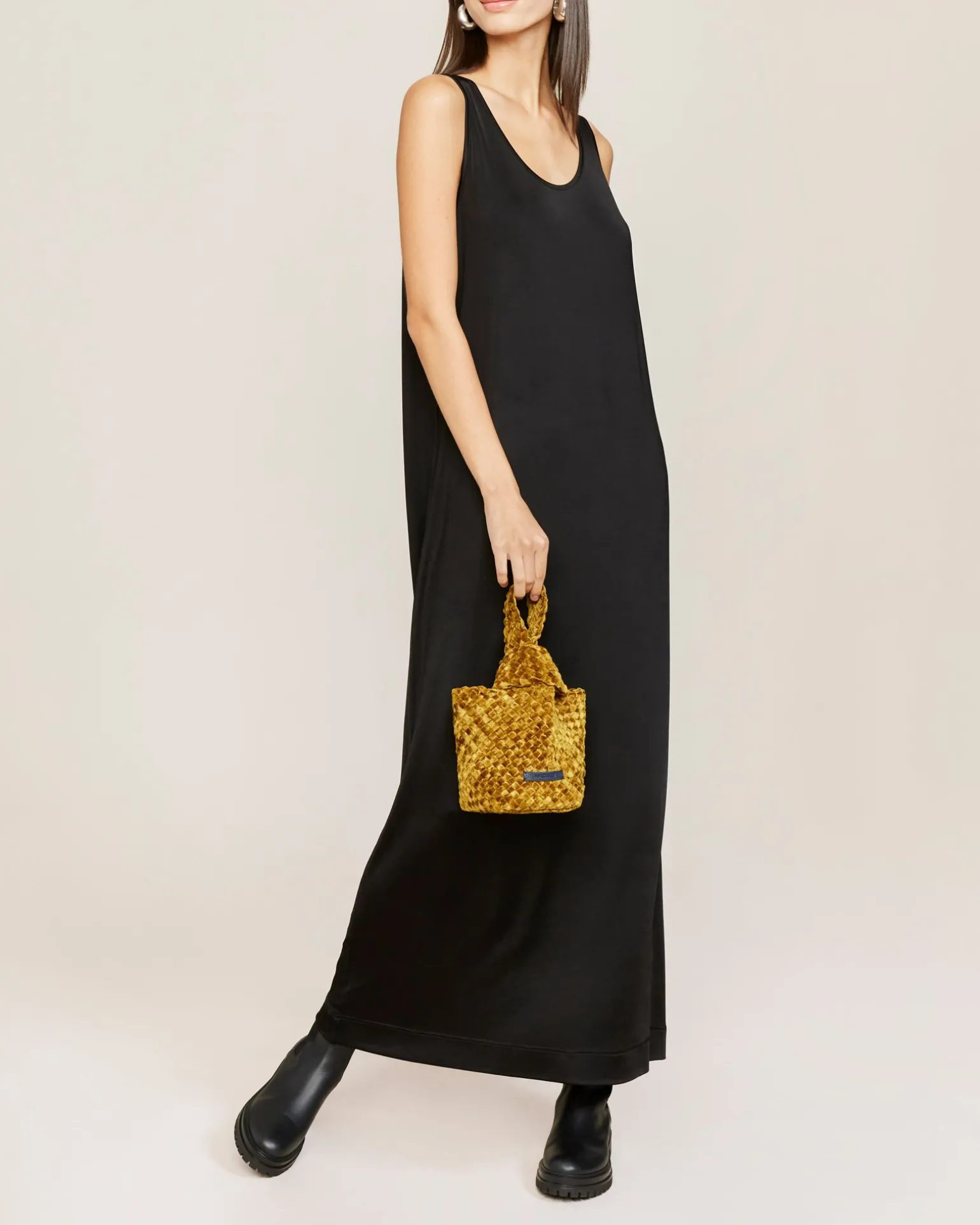Clutches<NAGHEDI Kyoto Clutch Velvet Honey