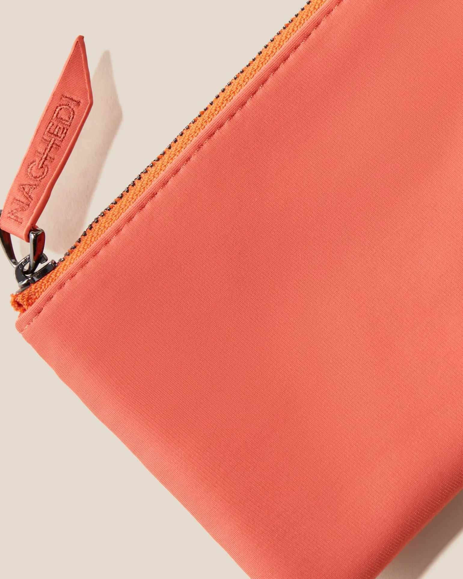 Crossbodies<NAGHEDI St. Barths Petit Tote Bonaire